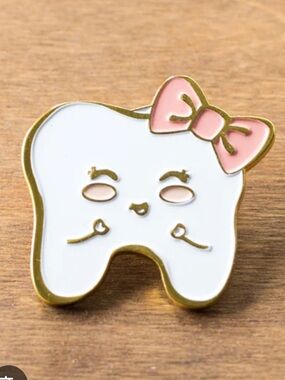 Kids White Tooth Pin with Pink Bow